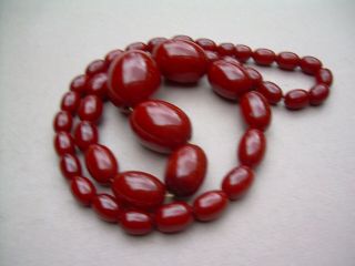 Antique Art Deco Cherry Amber Bakelite Bead Necklace 90.  72 grams. 2
