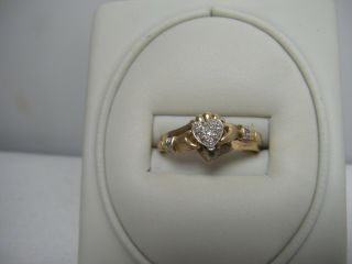 Vintage 10k Yellow Gold Diamond Claddagh Ring Size 9.  5