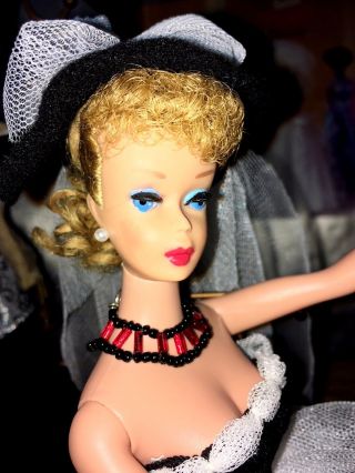 Vintage 1961 5 Blonde Ponytail Barbie 2 Gowns
