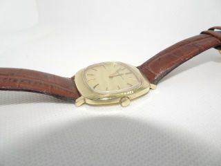 Vintage 1970 ' s Girard Perregaux Solid 18K Gold Gents Watch 6 Month 8