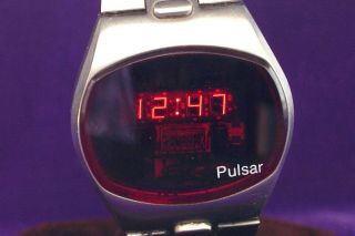 Pulsar Big Time Model 3315 LED watch with DOW 4