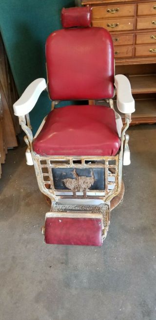 Theo A.  Kochs vintage antique barber chair 6