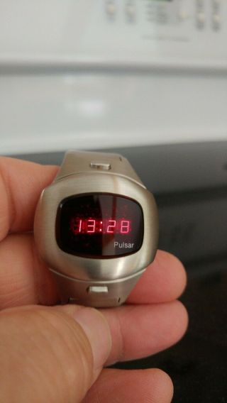 Pulsar P4 Executive Rare 24hr Vintage Digital Led Time Computer Watch Solid Band