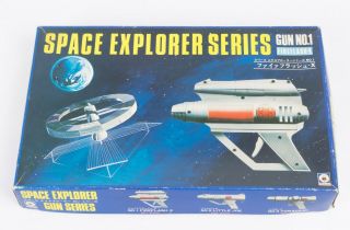 Boxed 1960s Tsukuda Japanese Space Explorer Gun No.  1 Fireflash - X