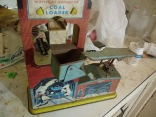 Vintage 1950s Wolverine Tin Litho Toy " Automatic Coal Loader ",