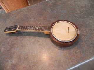 Vintage Ukulele - Banjo - Formby / Pearson Style - 21.  75 " L - Grover Bridge - Nr