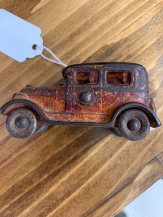 Vintage Kilgore Cast Iron Sedan Car With Passenger In Windon Antique Toys Car