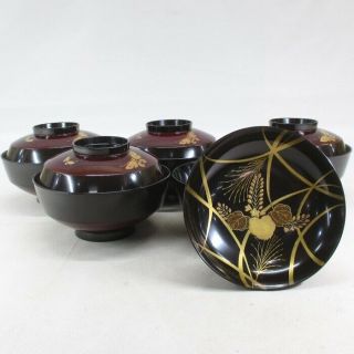 G101: Japanese Old Lacquer Ware 5 Covered Bowls With Makie Of Good Pattern