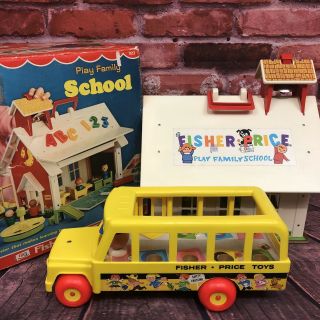 Vintage Fisher Price Little People Play Family School House Bus 1971 923 192