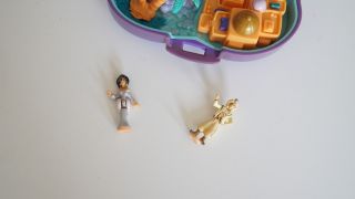 Polly Pocket Disney Aladdin 1995 - Includes Figures AUS SELLER 5