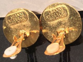 Gianni Versace Italy Vintage Gold Tone Medusa Clip Earrings 2