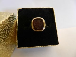 Small 18ct Yellow Gold & Intaglio Carnelian Ring - 8.  47g - Uk J 1/2 - Usa 5 1/4