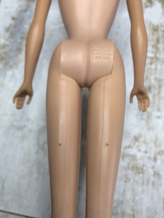 VINTAGE 1070 Barbie Bendable Leg American Girl Doll BLONDE 1965 1966 1967 10