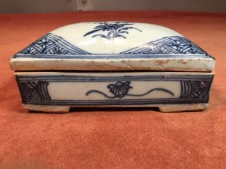 Antique Chinese Porcelain Blue White Box Inscriptions Stoneware Jewelry Trinket