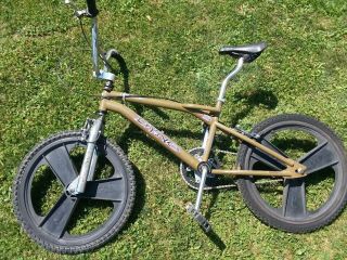Vintage Dyno Compe Bmx Freestyle Bicycle With Gt Mags 4