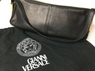 GIANNI VERSACE VINTAGE ' 90s BLACK LEATHER BAGUETTE HANDBAG MEDUSA ITALY POUCH 2