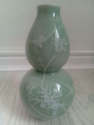 Antique Chinese or Japanese green double gourd huluping porcelain / pottery vase 2