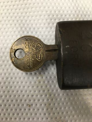 old military Foot Locker Lock 26 U.  S.  Fort,  Serial 11135 With Key,  Lock 2
