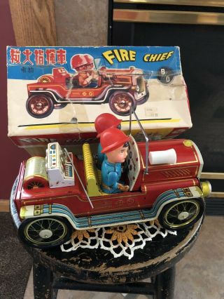 Vintage Metal Antique Fire Chief Battery Operated Truck Tin