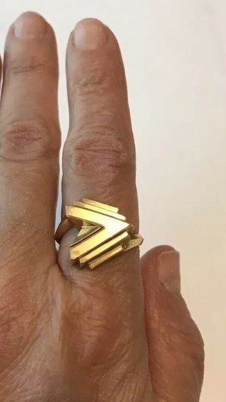 UNUSUAL Vintage 14K Yellow Gold ABSTRACT GEOMETRIC Ring Sz 8.  75,  4.  5g Signed JM 11