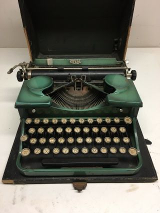 Vintage 1930s Royal Typewriter Series B237296 Green Metal White Letters