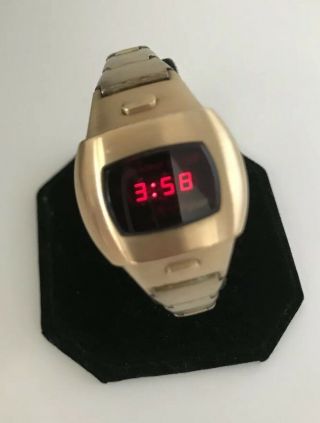 Vtg Pulsar P4 Digital Led Time Computer Gold Filled Watch Batteries Ladies