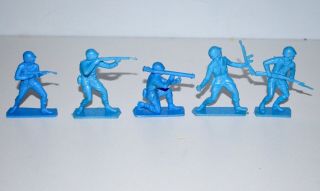 Remco Hamilton’s Invaders Playset Army Blue Defender Plastic Figures