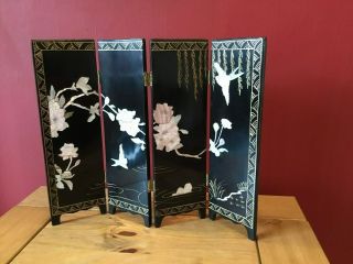 Vintage Miniature Chinese Lacquer & Mother Of Pearl 4 Panal Folding Screen