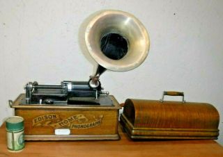 Antique Edison Home Two Minute Cylinder Phonograph C.  1898,  4 Cyclinders