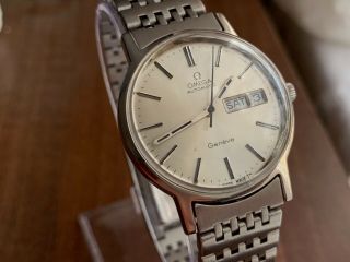 Vintage Omega Geneve Automatic Day/date Cal.  1022 Date Mens Wrist Watch