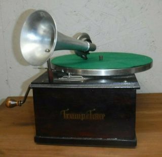RARE ANTIQUE TRUMPETONE PHONOGRAPH TALKING MACHINE RECORD PLAYER N.  Y. 4