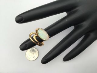 Stunning 14k Yellow Gold And Opal Ring Size 7.  25,  6.  2 Grams,  Vintage