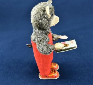 VINTAGE 1950 ' S TIN LITHO WIND UP TOY READING BEAR MADE IN JAPAN - 2