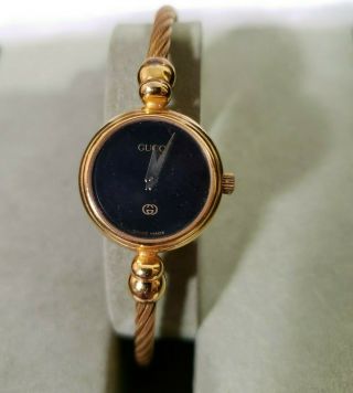 Vintage Gucci Twisted Cable Bangle Watch 2700l Womens Swiss Made Movement Quartz