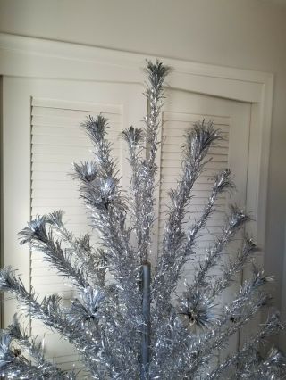 Vintage Mid Century 6.  5 ' Aluminum Pom Pom Christmas Tree Warren Stainless Metal 11