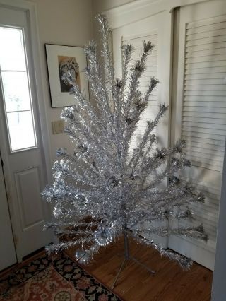 Vintage Mid Century 6.  5 ' Aluminum Pom Pom Christmas Tree Warren Stainless Metal 6
