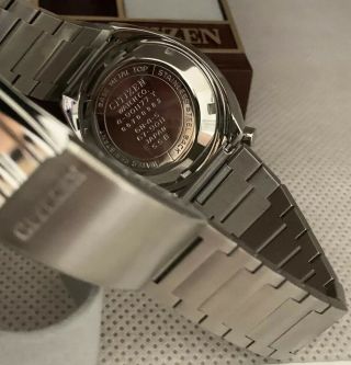 rare vintage citizen Bullhead Chronograph 8110A GN.  4.  S Day Date MENS Wrist Watch 9