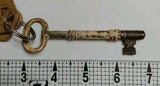 Vintage/Antique Large Brass Solid Barrel Skeleton Key on Salvation Army Keychain 2