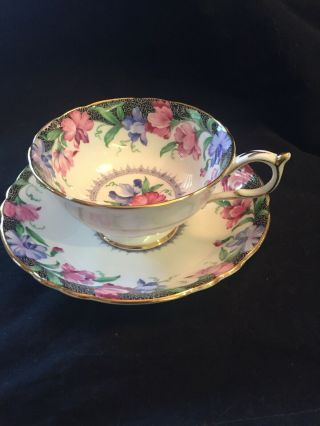 Vintage Paragon Sweet Pea Pink & Blue Fine Bone China Tea Cup & Saucer England 3