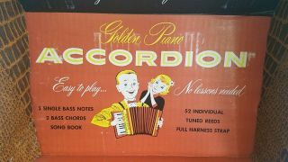 RARE 1950 ' s Collectors Vintage EMENEE Musical Toys Golden Piano Accordion 5