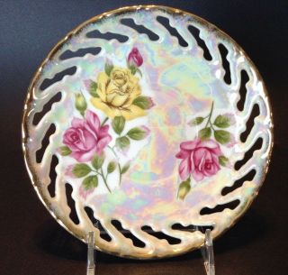 Pedestal Teacup And Reticulated Saucer - Yellow Pink Roses - Gold Rims - Japan 3