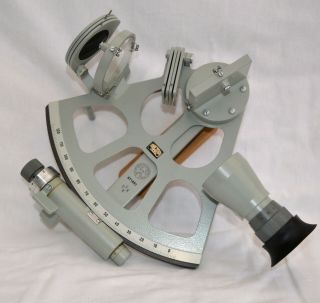 Freiberger marine sextant in case ' Prazisionsmechanik ' - Carl Zeiss, . 12