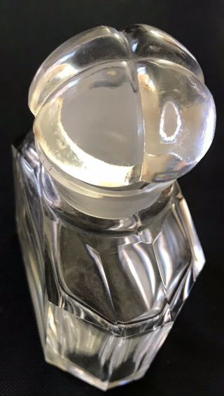 STUNNING VINTAGE RARE GUERLAIN SIGNED BACCARAT CRYSTAL PERFUME BOTTLE 3.  75 IN 3