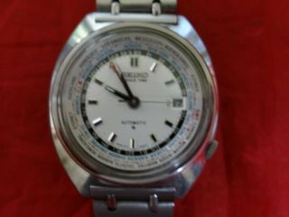 Rare Vintage Seiko World Time GMT 6117 - 6400 Automatic Stainless Steel Watch 2