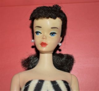 Vintage Ponytail Barbie 3,  Blue eyeshadow,  Raven Hair,  Pale 2