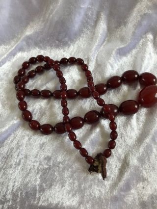 Vintage Cherry Amber Bakelite Bead Necklace Needs Re - String Tm1