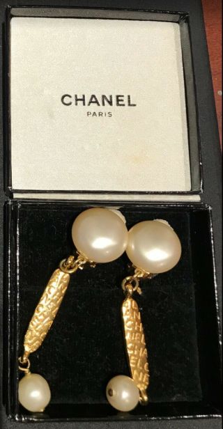Vintage Chanel Pearl And Gold Drop Earrings C.  1988 Costume Jewellery
