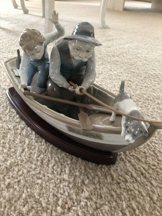 Lladro Vintage Figurine " Fishing With Gramps " 5215 - Jose Puche Sculptor 1984