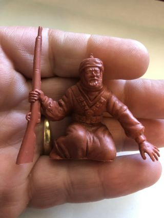 Marx Captain Gallant Playset Arab On Knees Holding Rifle,  Red - Brown.