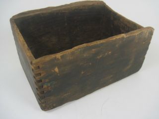 Cute Antique Small Dovetailed Wood Box Vintage Decor